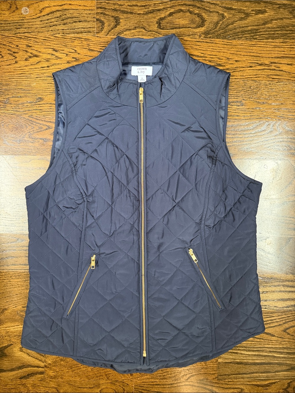 Crown & Ivy Quilted Vest Size Medium
